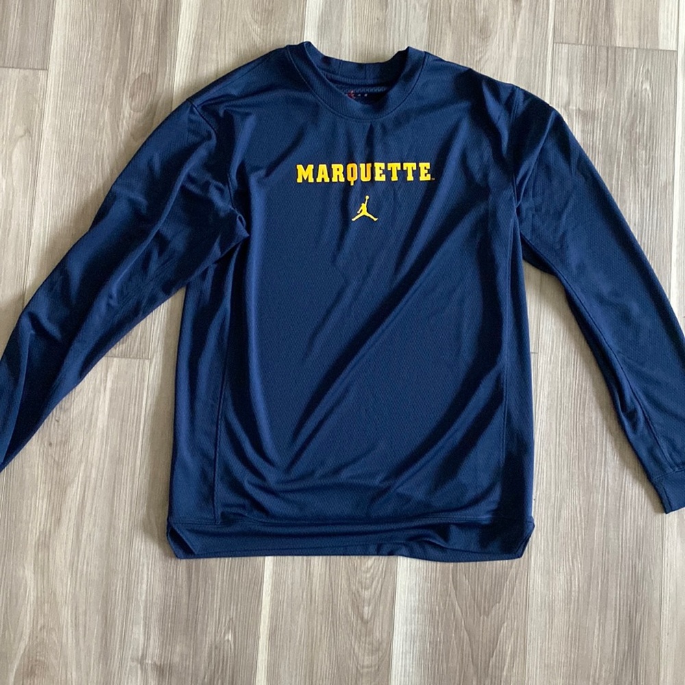Marquette Mens Small Air Jordan long sleeve! NWOT